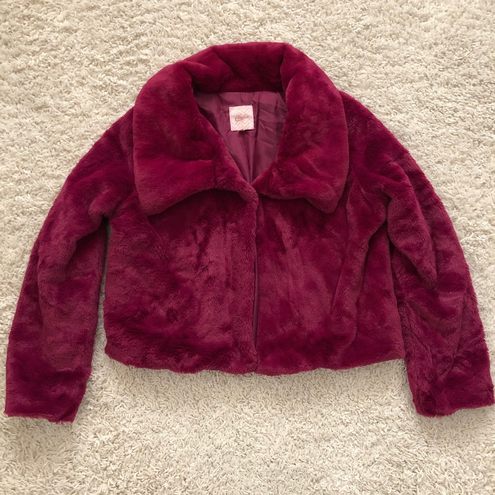 Candie’s Raspberry Faux Fur Cropped Jacket - Picture 5 of 8